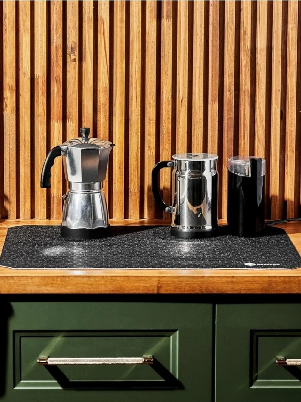 NEW HexClad 5-Piece Kitchen Accessory Bundle – Seller Curated